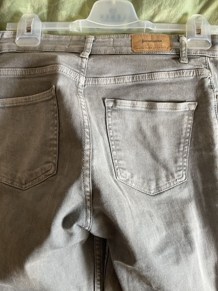 Calça classica preta, da Zara M, ganga cinzenta Stradivarius, nr36