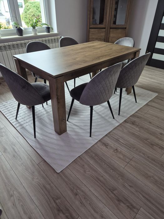 Krzesła 6 szt szare        .