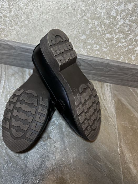 Лофери жіночі чорні