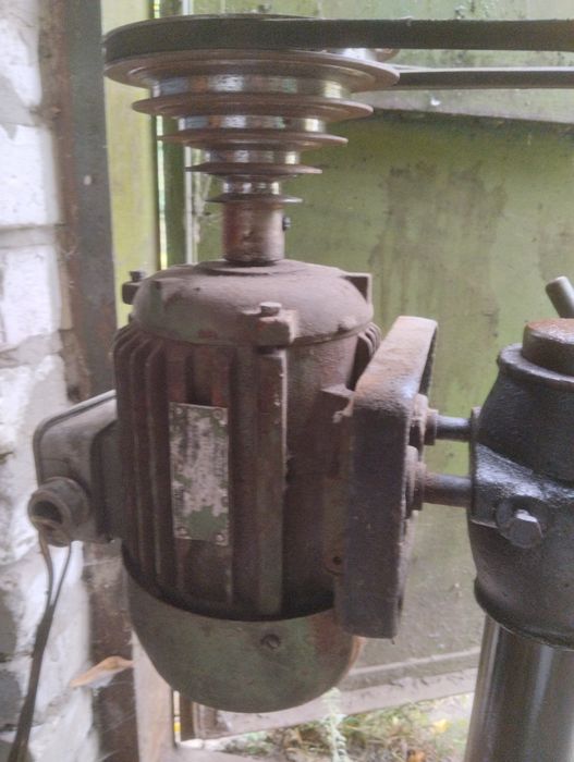 Станок свердлильний ссср