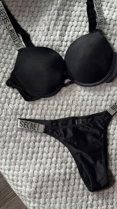 Комплект білизни Victoria Secret