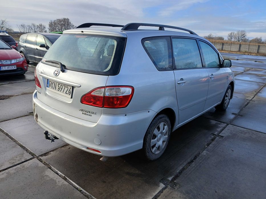Toyota Avensis Verso D4D 2,0 diesel
