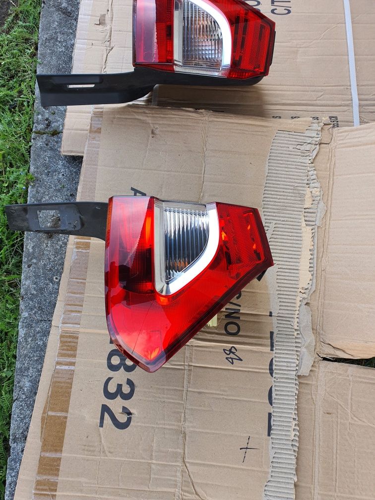 Lampa w błotnik tył lewa prawa Ford Galaxy mk3 lift oryg.
