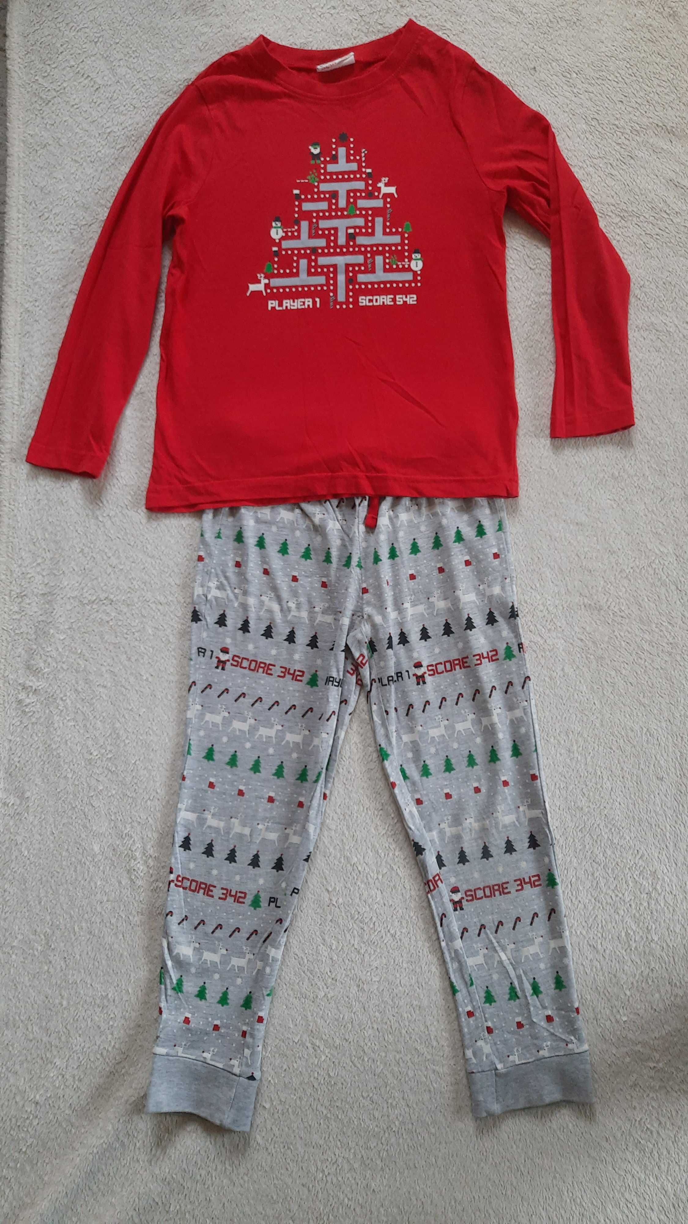 Piżama świąteczna chłopięca Coccodrillo rozm. 110/116. Choinka.