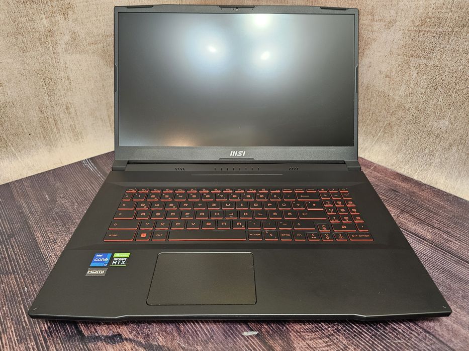 MSI Katana GF76 (Core i7-12700H/16Gb/RTX 3070 Ti/SSD 1Tb/IPS 144Hz)