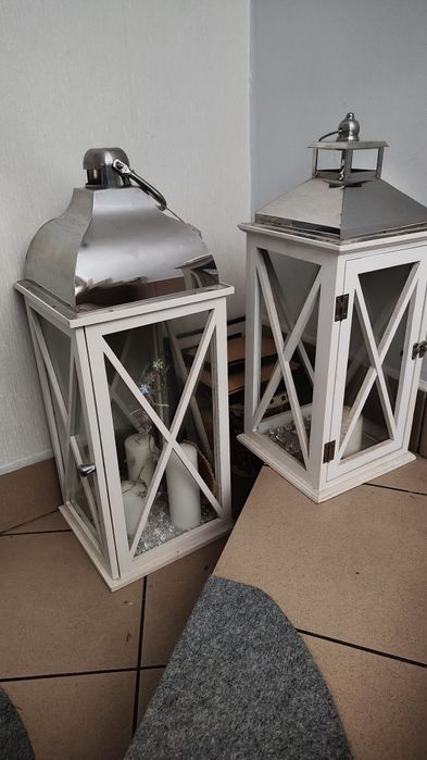 2 sztuki białych latarni