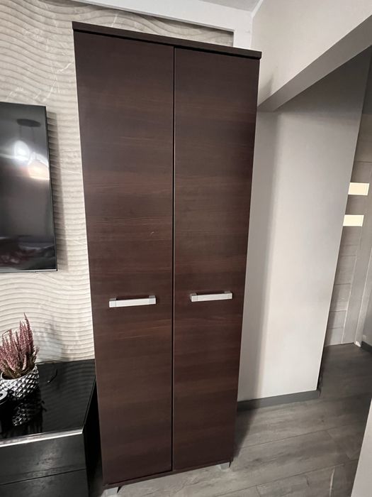 Szafa do przedpokoju