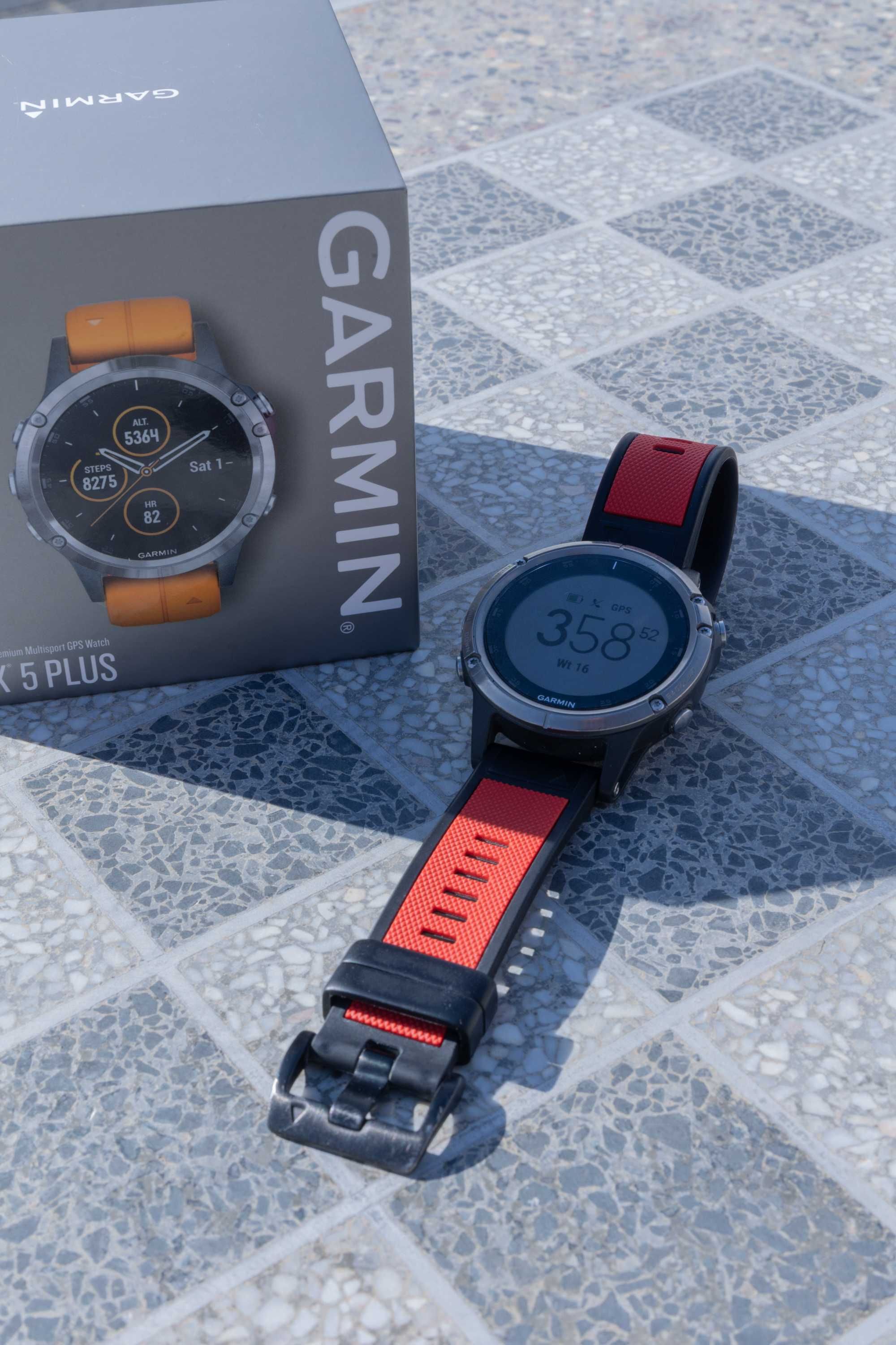 Smartwatch Garmin Fenix 5 Plus