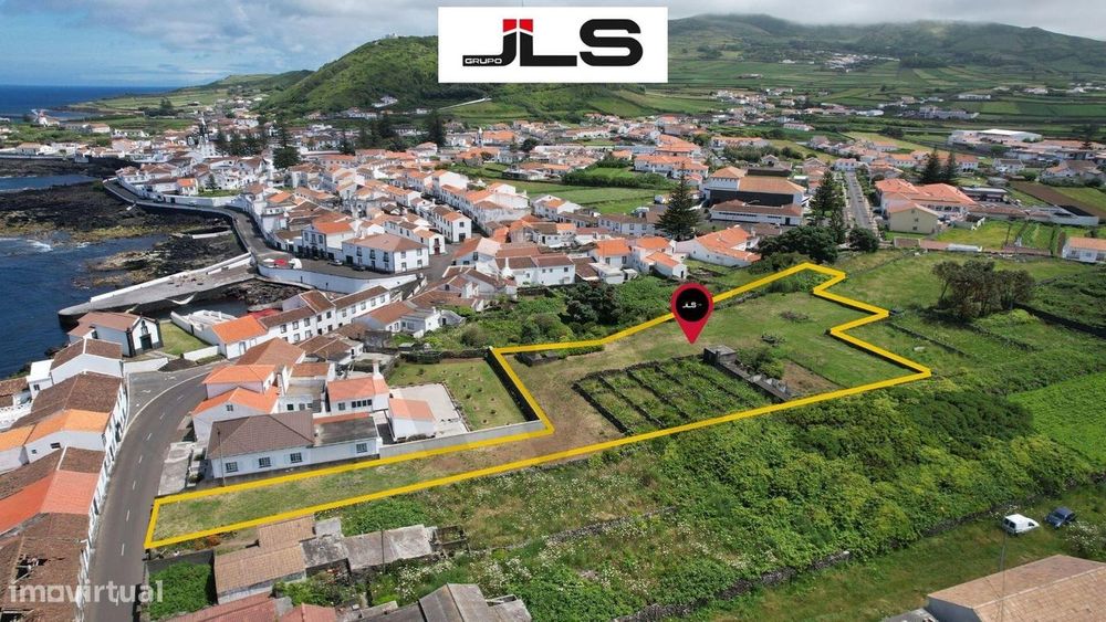 Terreno com 4598m2 com Projecto Aprovado, Ilha da Graciosa, Açores