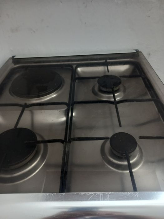 Kuchenka gazowa z piekarnikiem Ardo