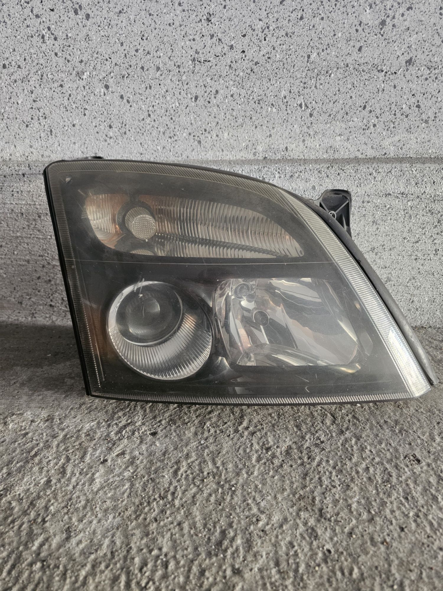 Lampy Reflektory Opel Vectra C