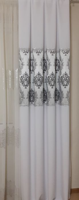 Zasłony białe ornament