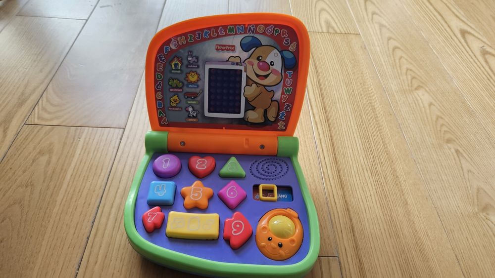 Laptop dla dziecka Fisher Price