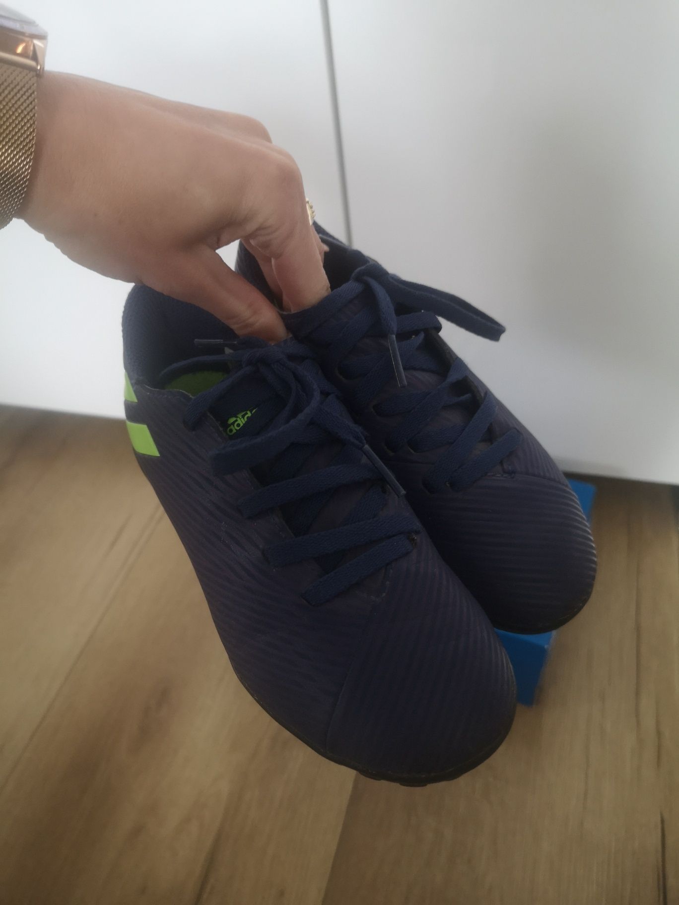 Buty piłkarskie adidas 30,5 nemeziz