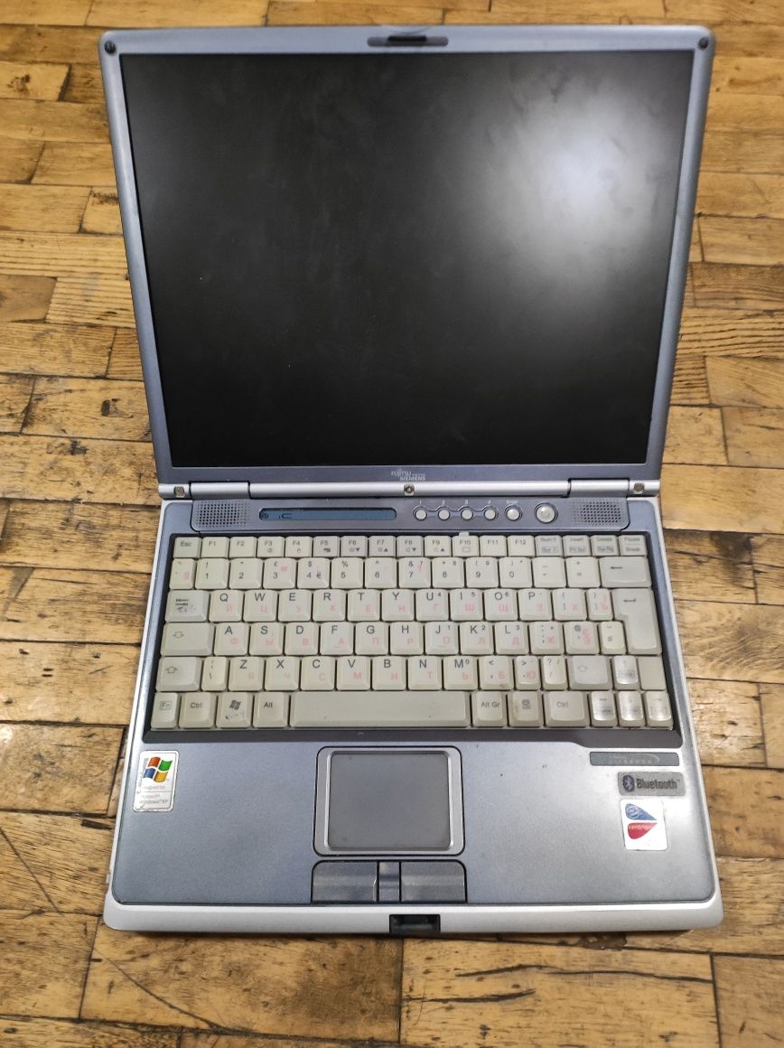 Fujitsu computrrs Siemens