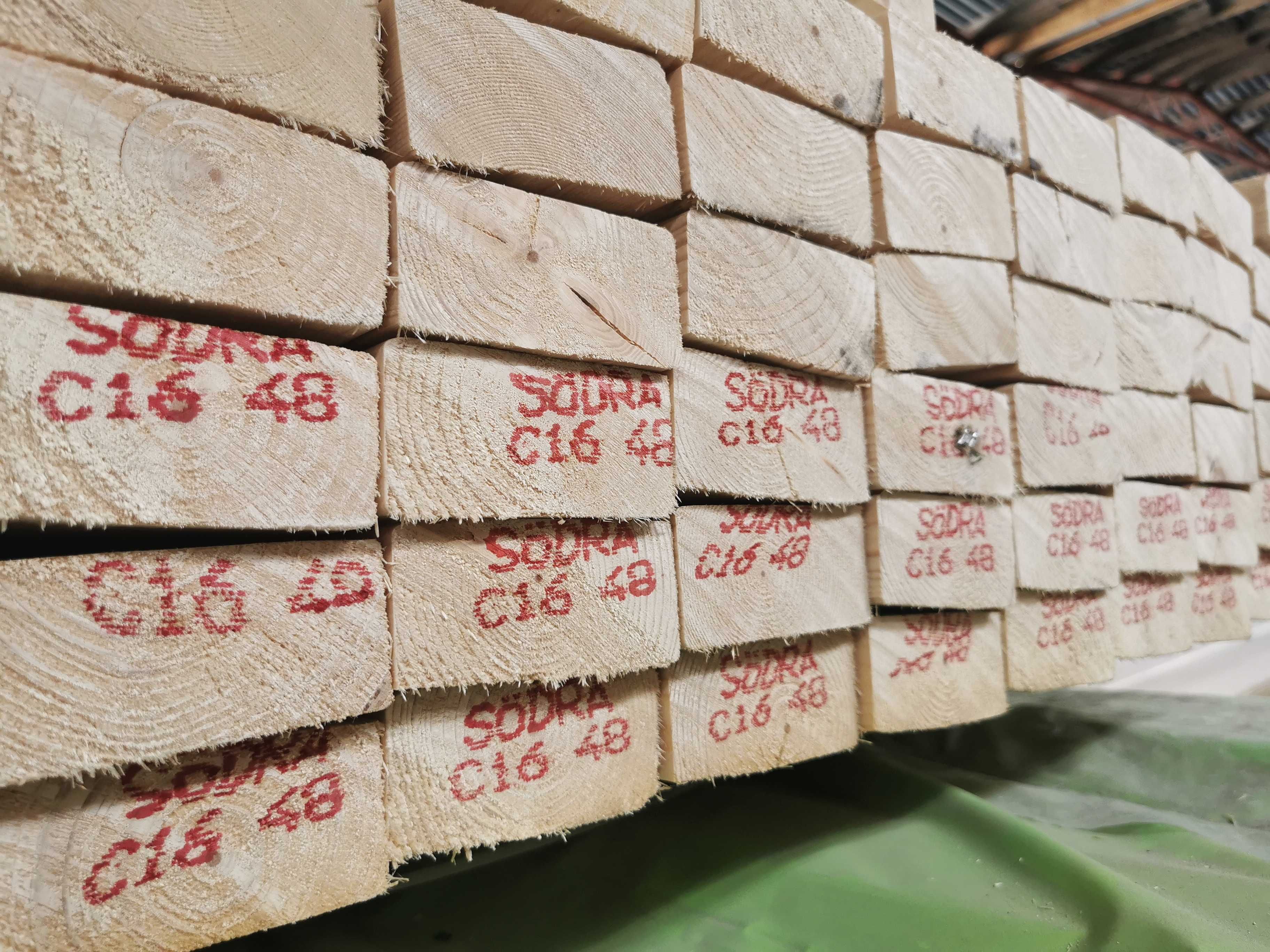 Skandynawskie drewno konstrukcyjne - C-24 KVH BSH - krawędziaki