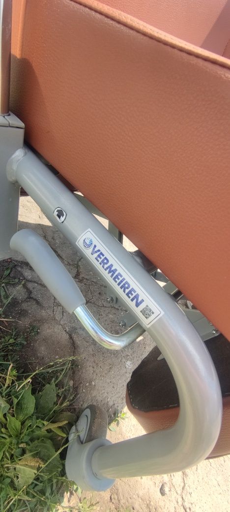 Wielofunkcyjny fotel geriatryczny