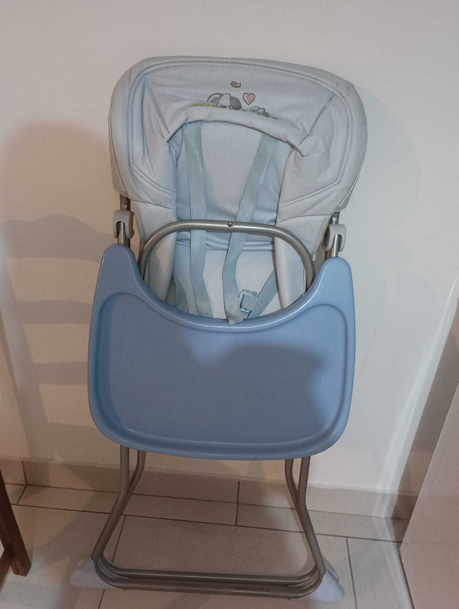 Cadeira de refeição para bebê