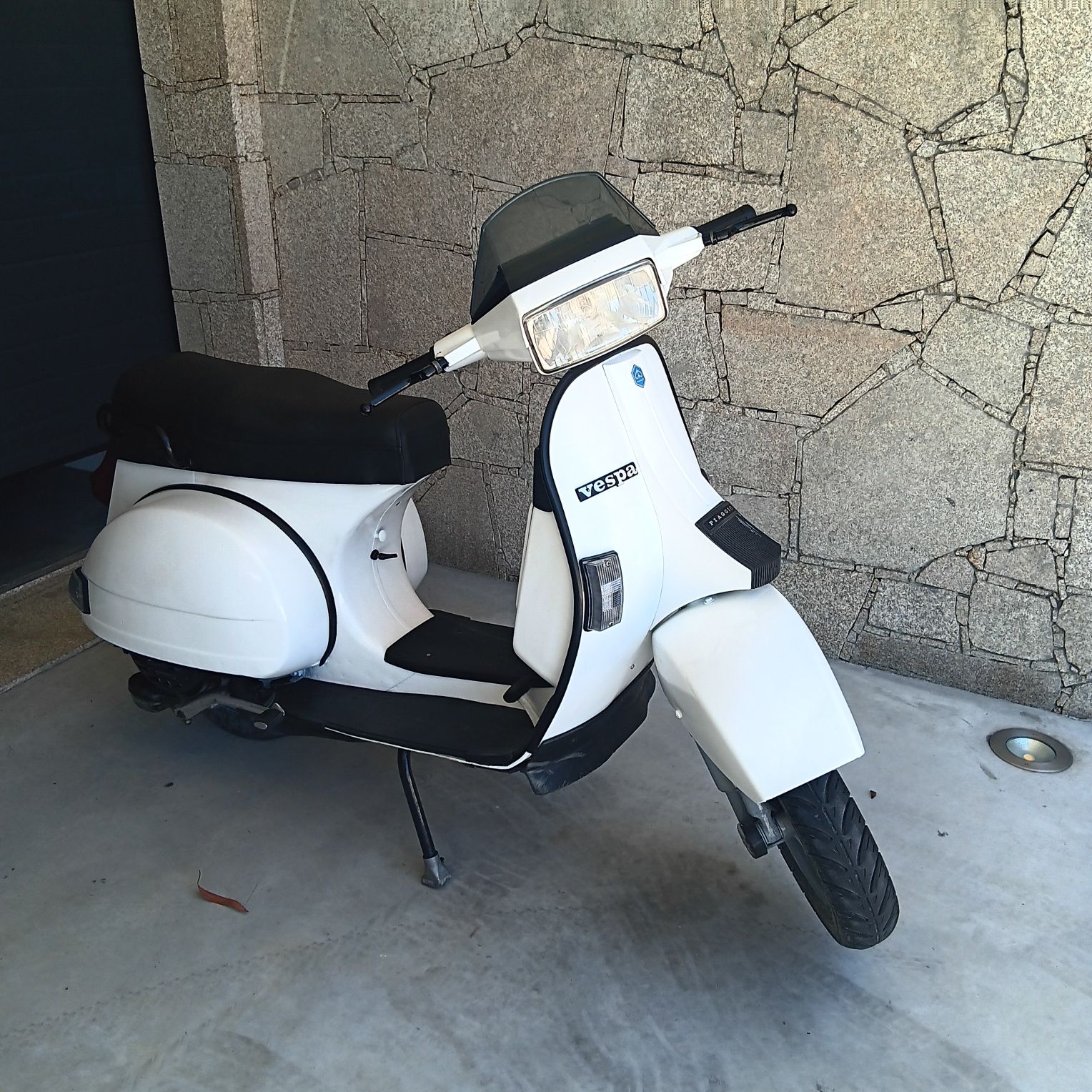 Vespa t5 a trabalhar  bem, para peças