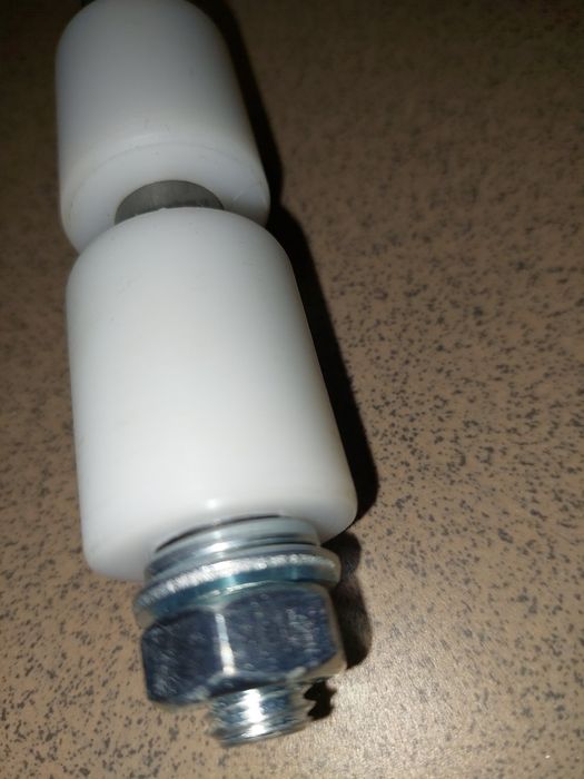 Sprzedam nowa kpl oś wahacza kola rama romet kadet