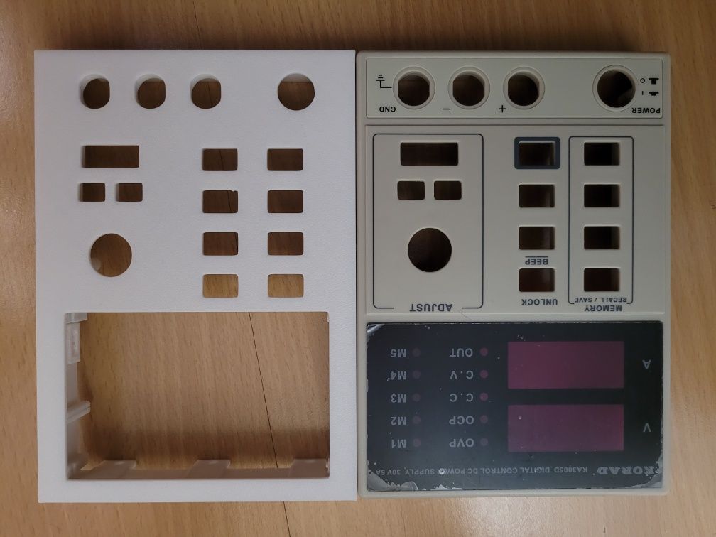 Zasilacz Korad DA3005D DS/P - front, panel zasilacza, przeróbka