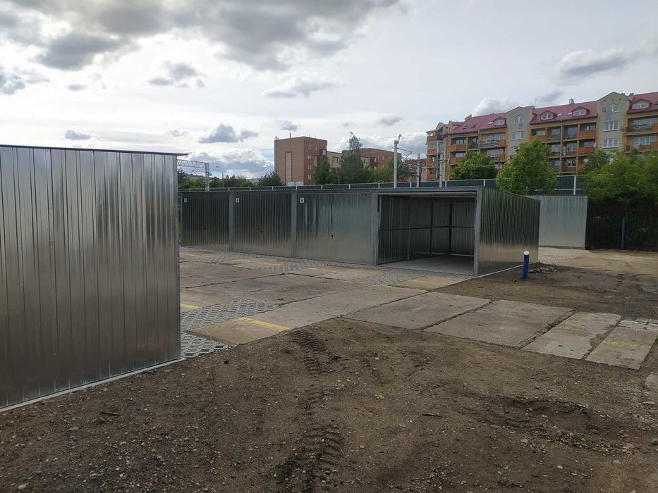 Wynajmę garaże oraz schowki magazynowe w Ełku.