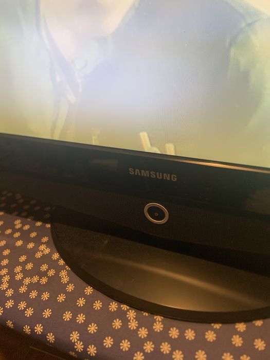 Lcd samsung 32”