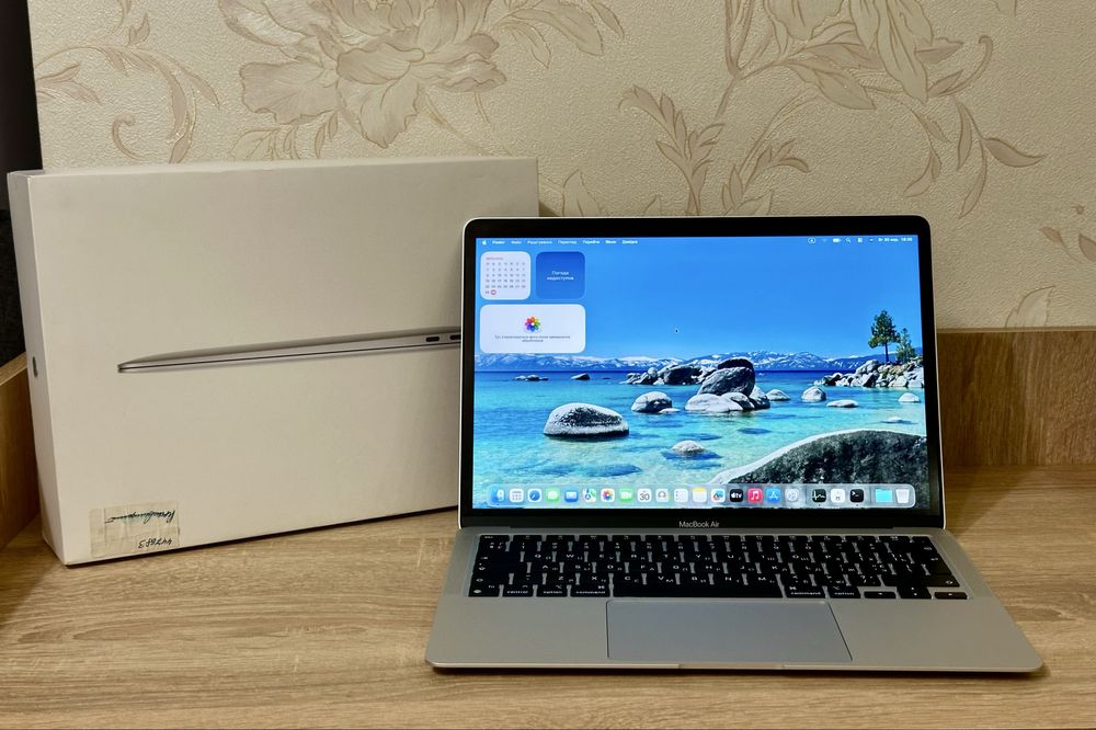 Apple MacBook Air 2020/M1/16Gb/SSD256