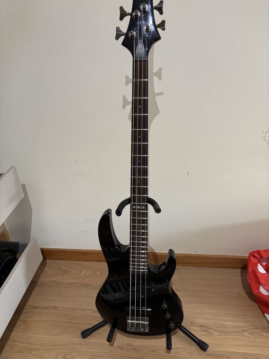 Baixo eletrico LTD Be50