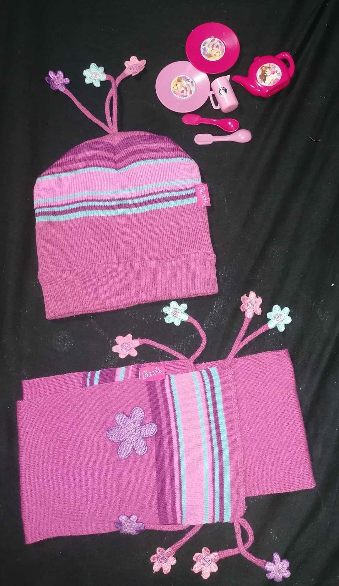 Barbie czapka szalik komplet dla dziewczynki 6-8lat różowy paski kwiat