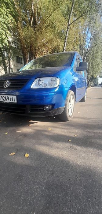 Продам фольцваген кадді 2005 рік 1.6 mpi