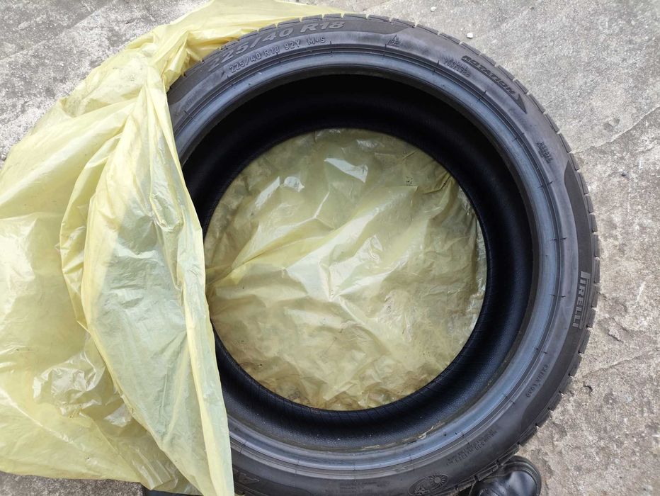 Pirelli all season cinturato plus 225/40/18