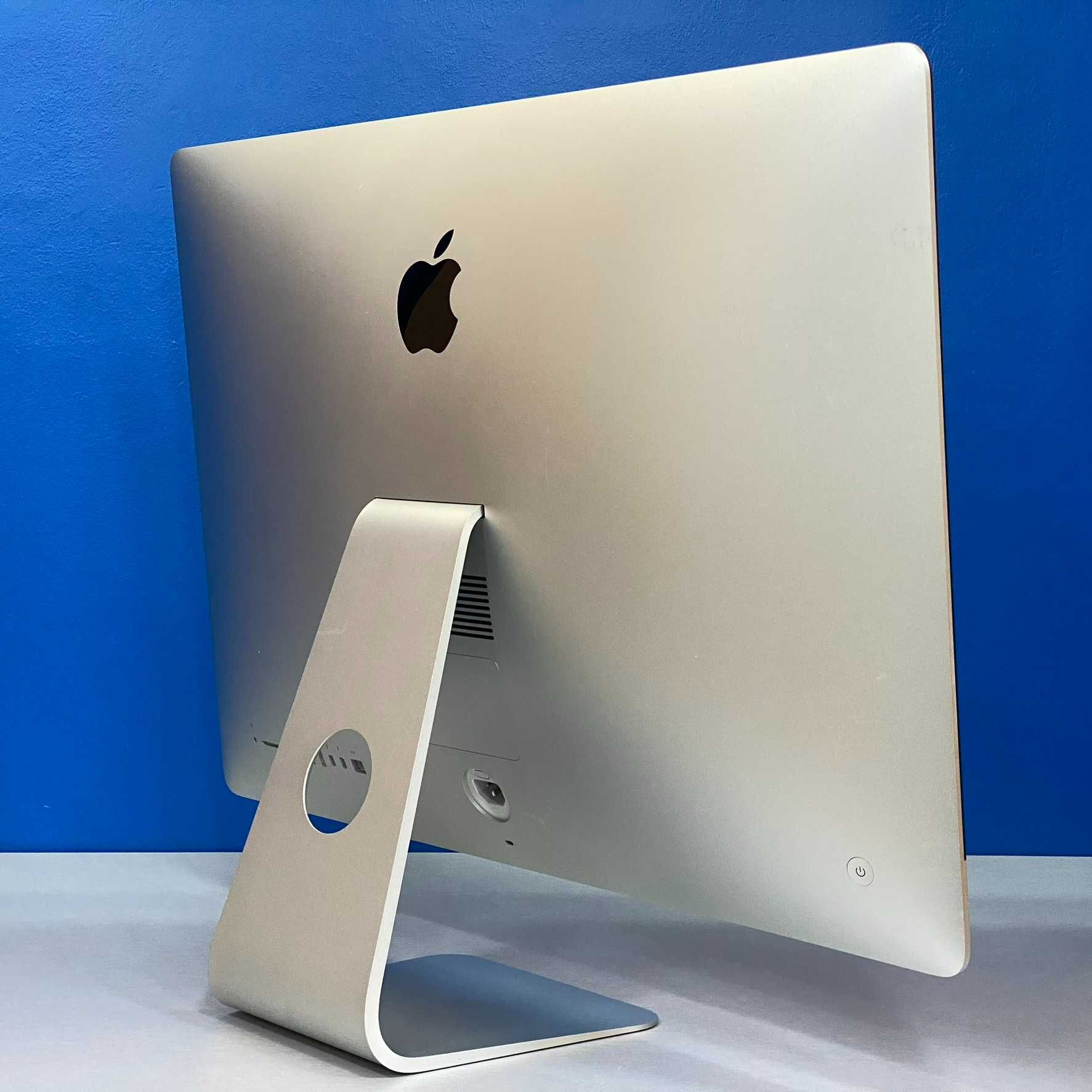 Apple iMac 27" 5K - A1419 - Late 2015 (i7/32GB/500GB SSD/R9 M395X 4GB)