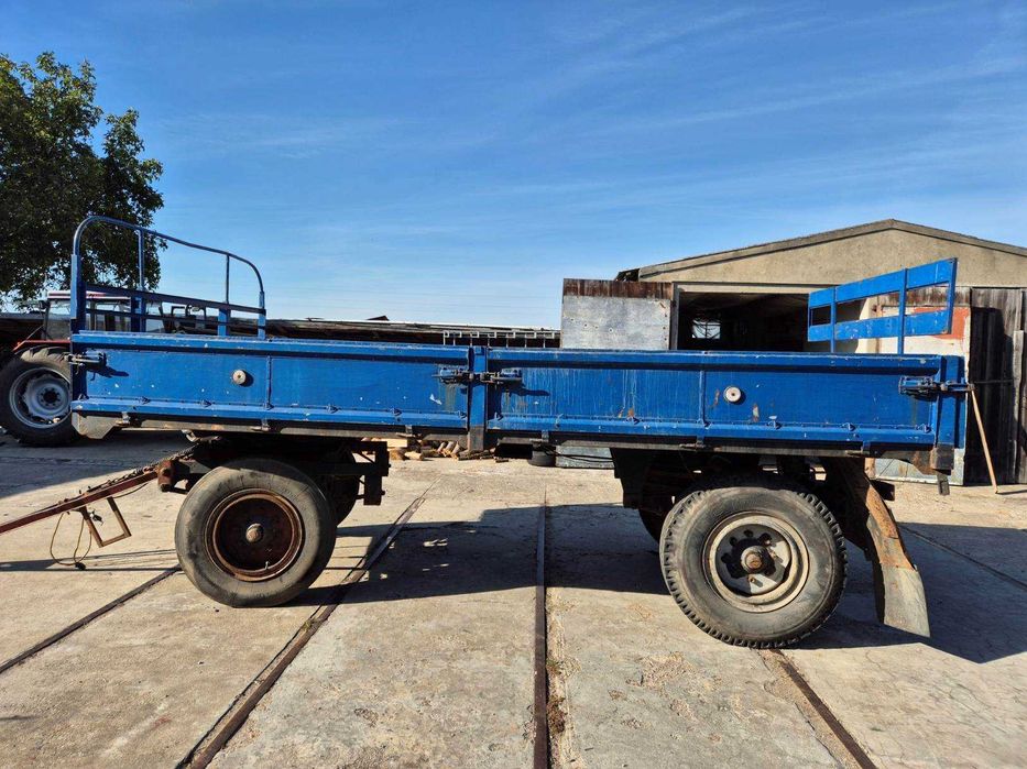 Przyczepa rolnicza IFA HW 60.11 6T sztywna