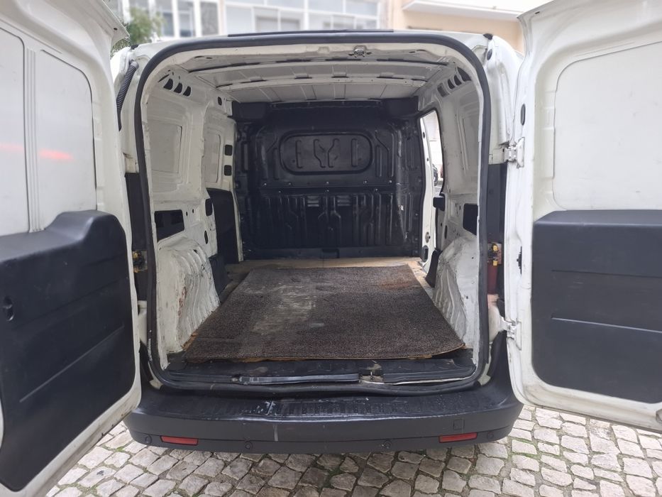 FIAT Dobló 1.6Mjet Maxi cx6vel com IVA