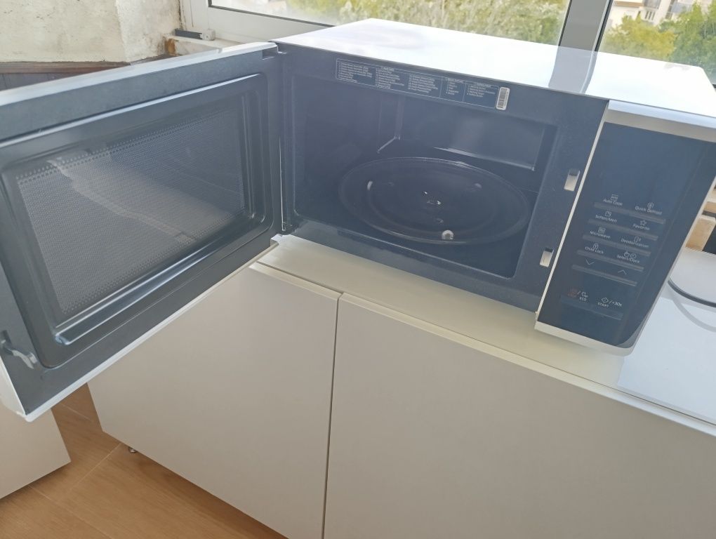 Micro-ondas SAMSUNG MS23K3513AW (23 L - Sem Grill - Branco)