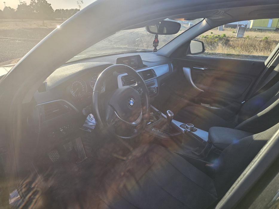 BMW 116d 2019 em bom estado