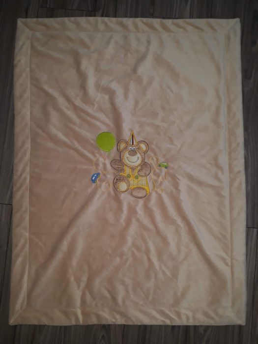 Kocyk niewolęcy z aplikacją Misia