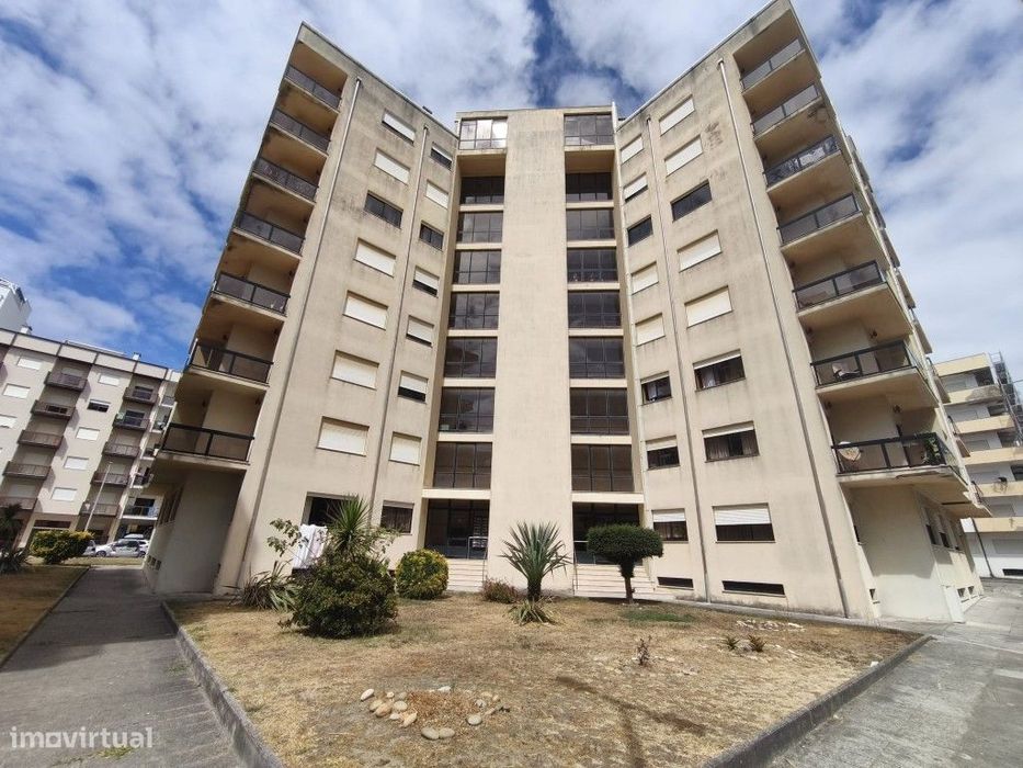 Apartamento T1 na Amorosa para arrendamento