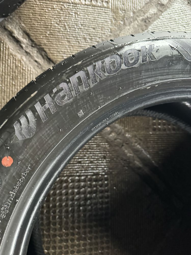 255/45R19-4шт Hankook оригінал із Німеччини в новому стані!