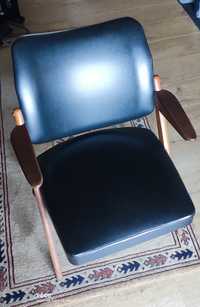 Rare Cadeira de Costureira Olaio José Espinho