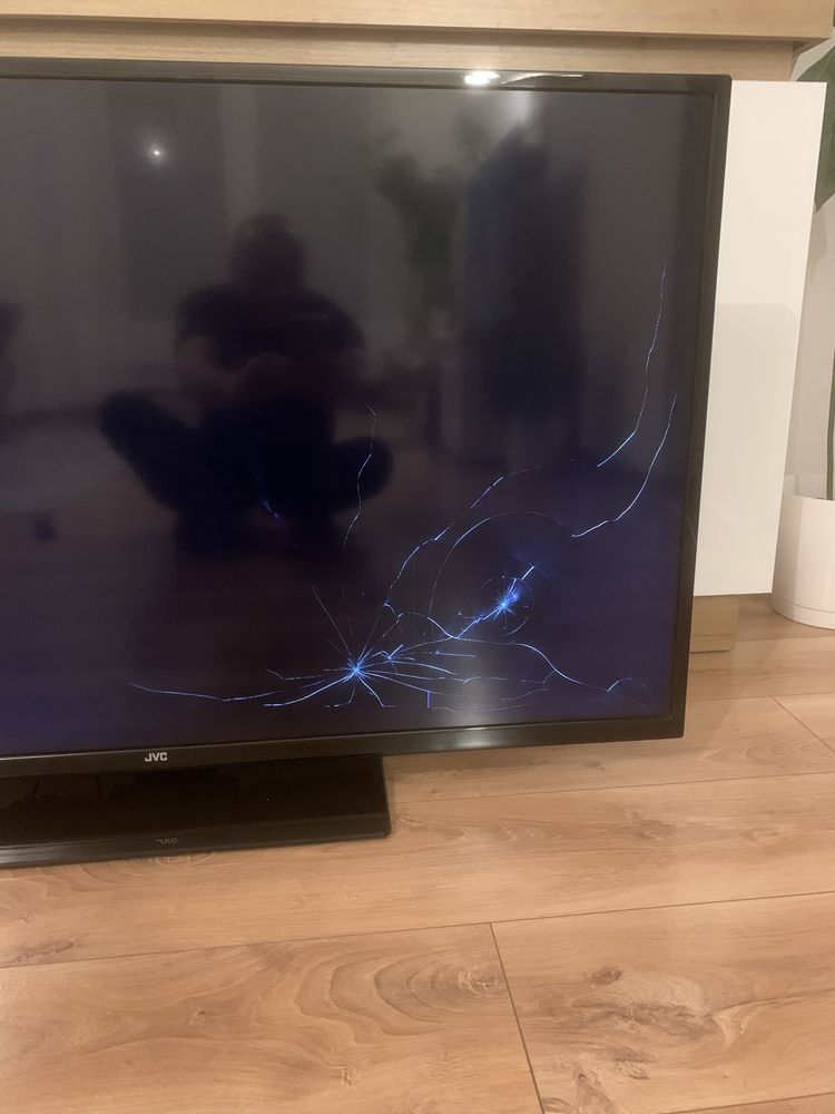 Telewizor TV JVC 50 cali led uszkodzona matryca