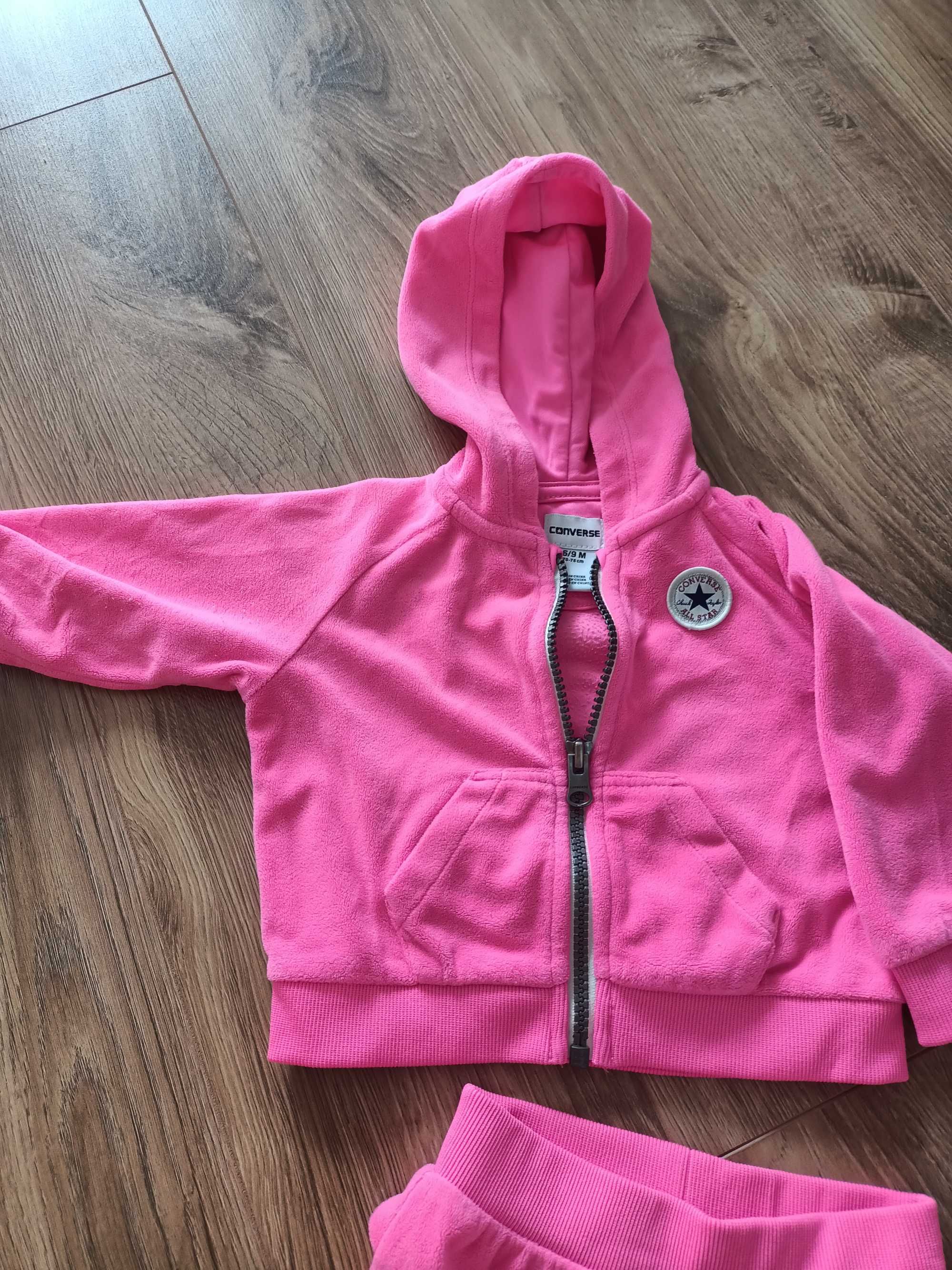Dres Converse, welurowy, neonowy róż, rozm 74, stan idealny