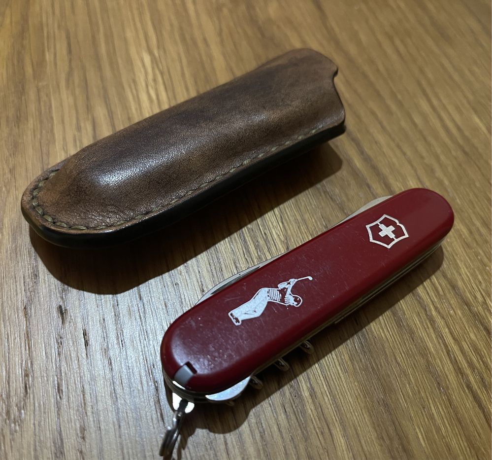 Victorinox Golfer okaz kolekcjonerski skorzane etui