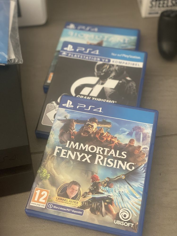 Konsola PlayStation 4 500 GB dysk SSD