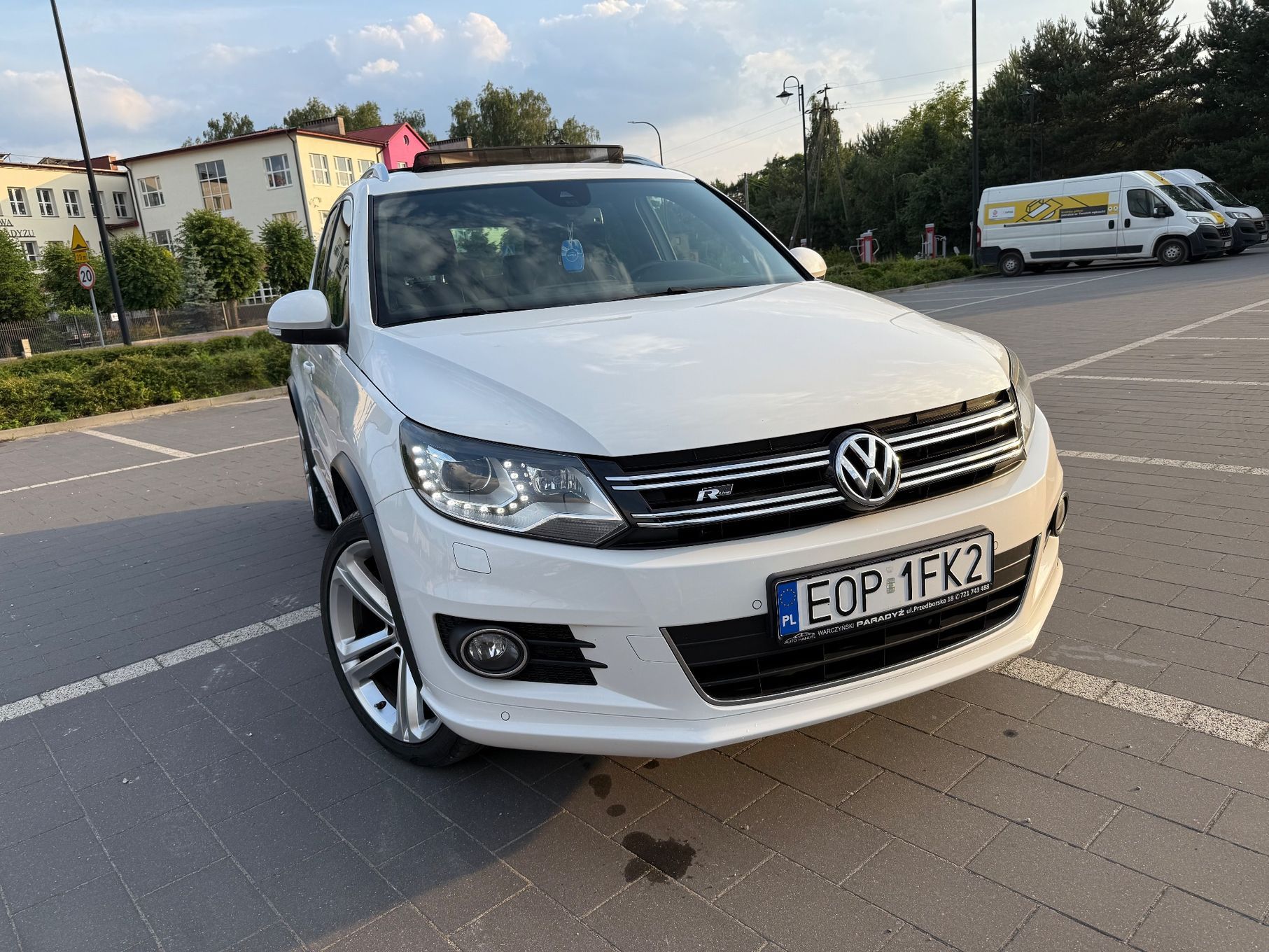 Volkswagen Tiguan R-line 4x4 2.0diesel 177km automat full opcja