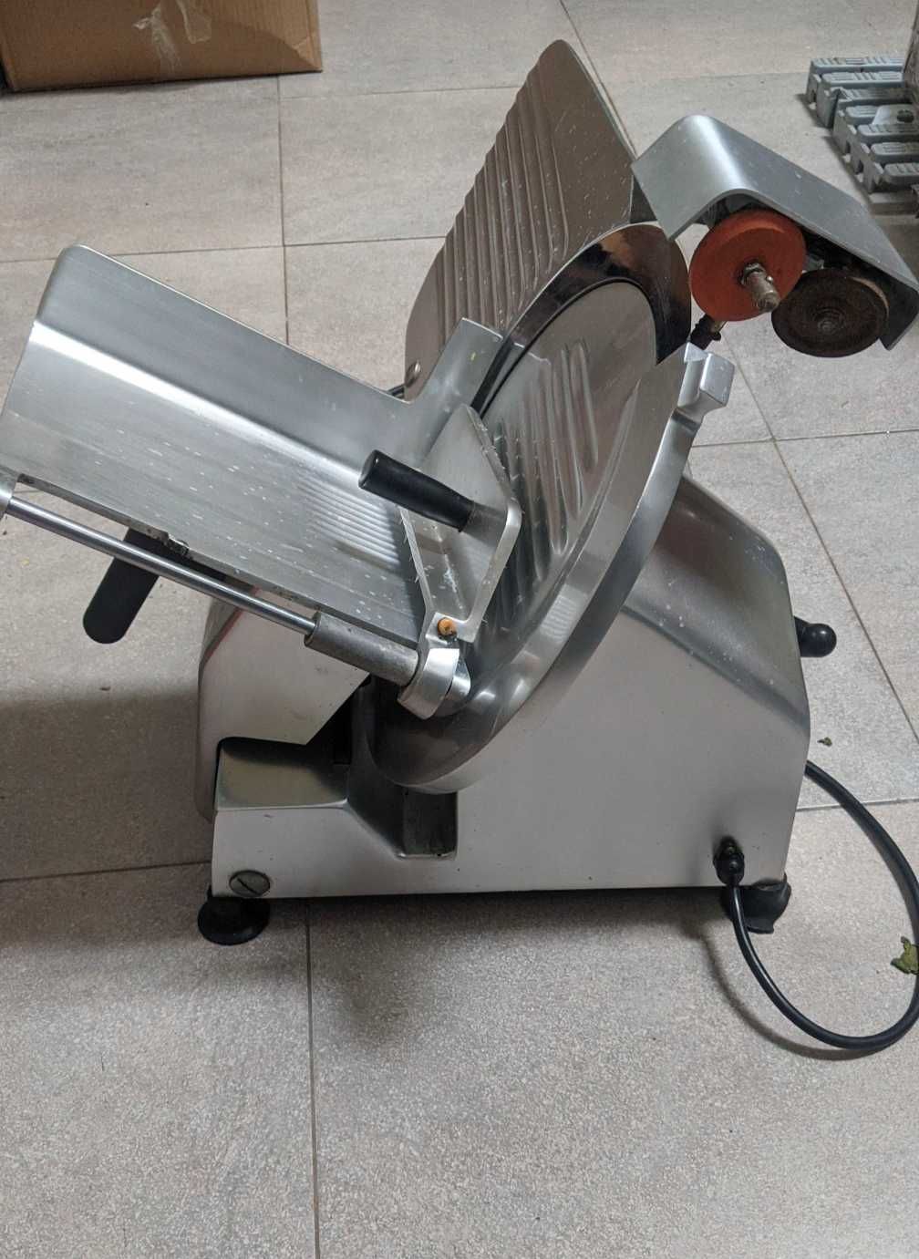 Cortador de fiambre