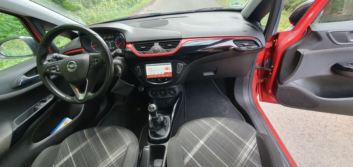 Opel Corsa E*2015r*1.4 Benzyna*110000km*6 Biegów*Pdc*Grzana Kierownica