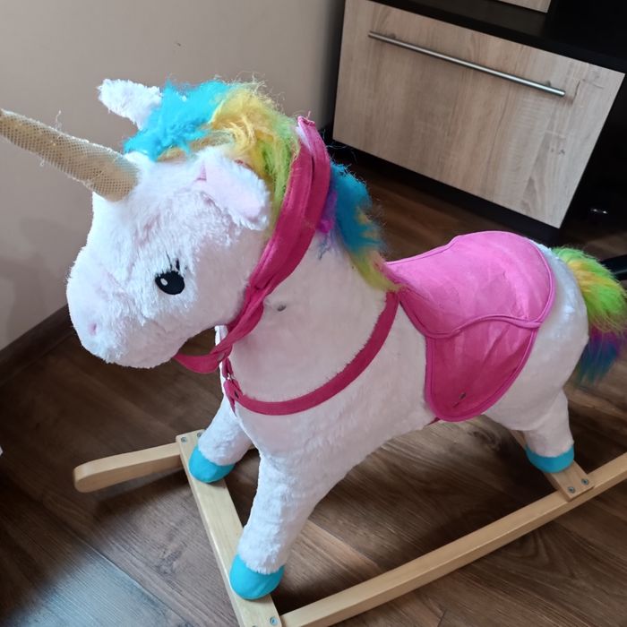 Гойдалка єдиноріг