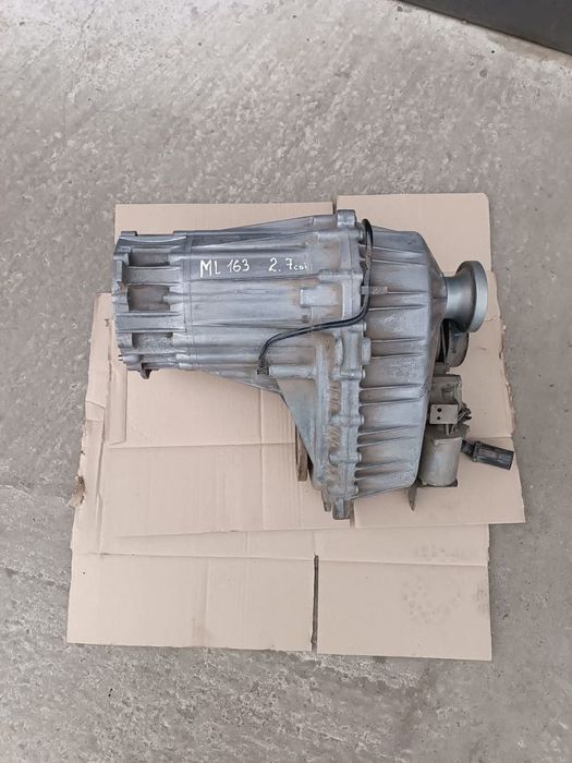 Роздатка Mersedes ML 163 2.7 cdi